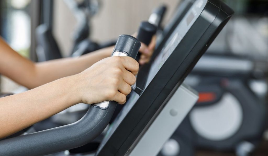 monitor, frame and handrails of a stationary bike should be clean always