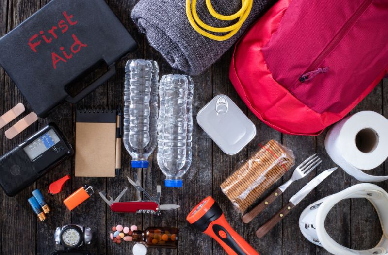 stuff inside an emergency bag includes first aid ki